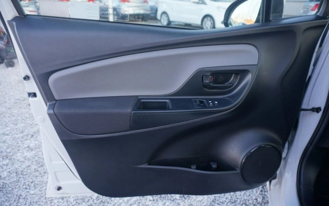 Toyota Yaris cena 45700 przebieg: 171574, rok produkcji 2018 z Grodków małe 562